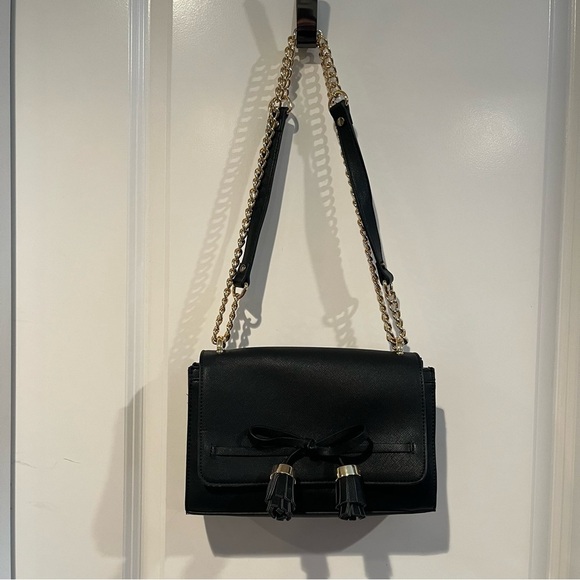 Kate Landry Black Chain Strap Crossbody Bag Tassel Detail Like New - Picture 7 of 15